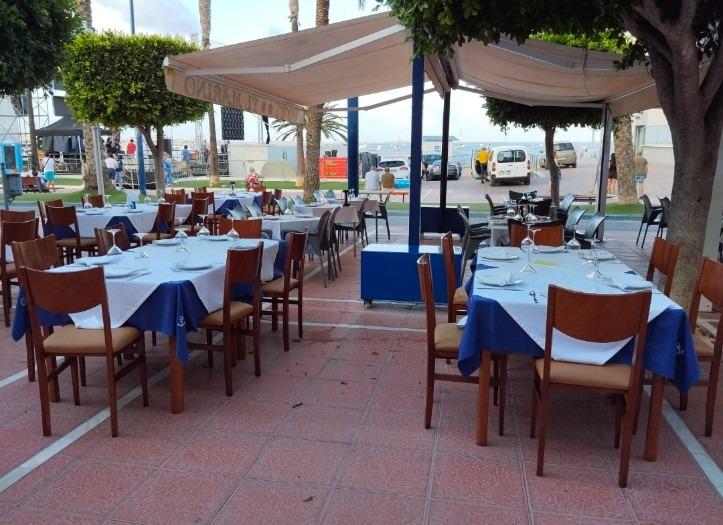 Hotel en Santiago de la Ribera, Murcia, España 16 dormitorios, 568 m2 No. 165415