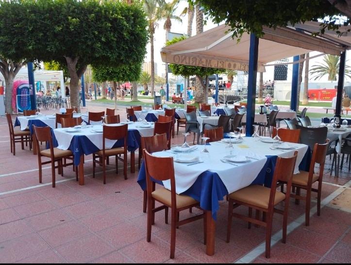 Hotel en Santiago de la Ribera, Murcia, España 16 dormitorios, 568 m2 No. 165415