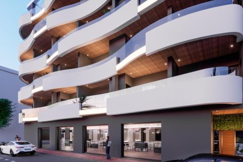 Apartment à Torrevieja, Alicante, Espagne 2 chambres, 83 m2 No. 165419