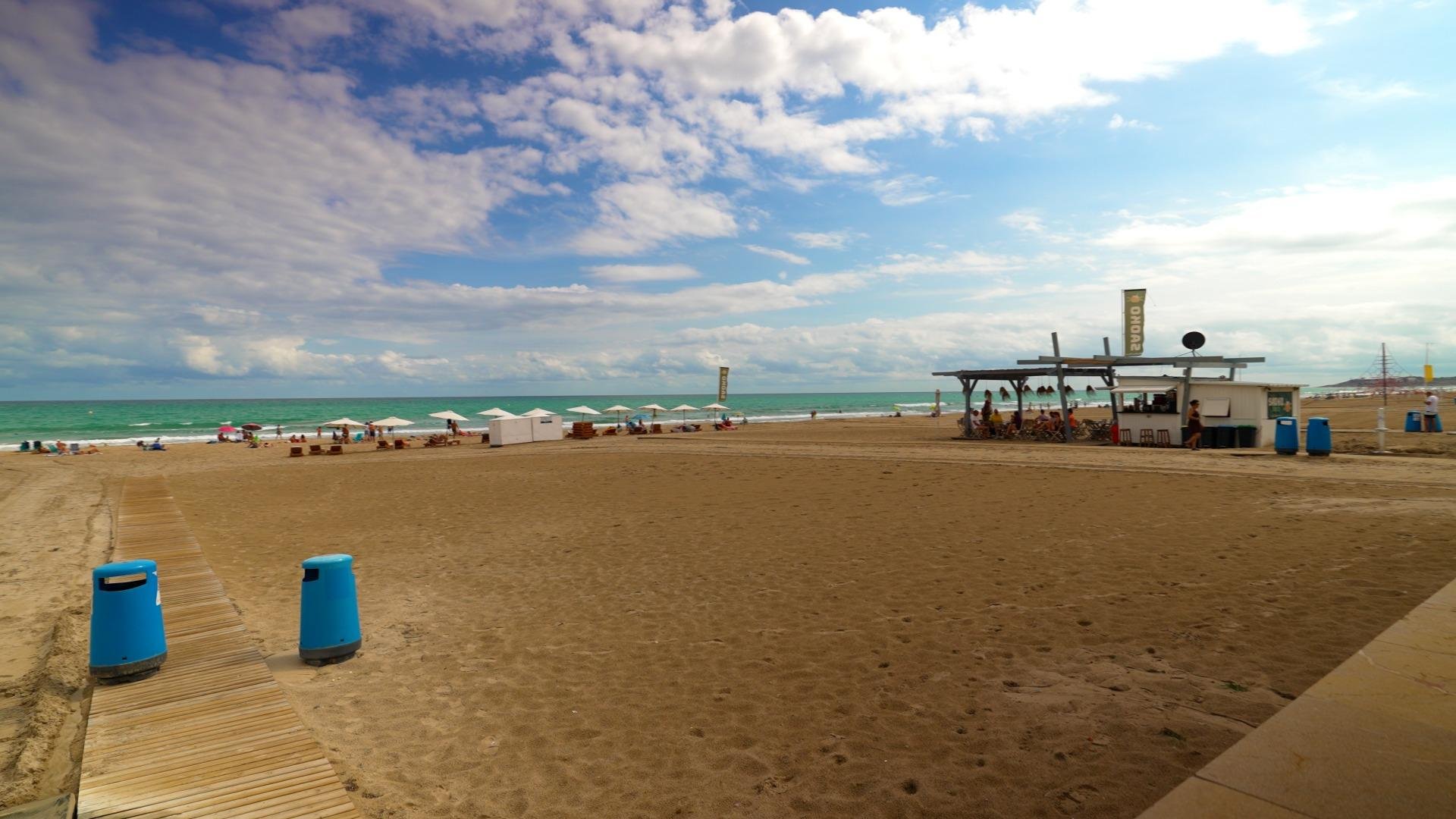 Land plot à El Campello, Alicante, Espagne 109 m2 No. 165418