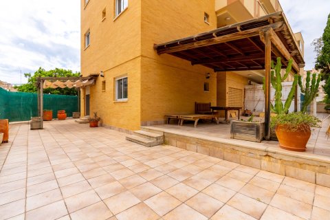 Zemes gabals El Campello, Alicante, Spānijā 109 m2 Nr. 165418