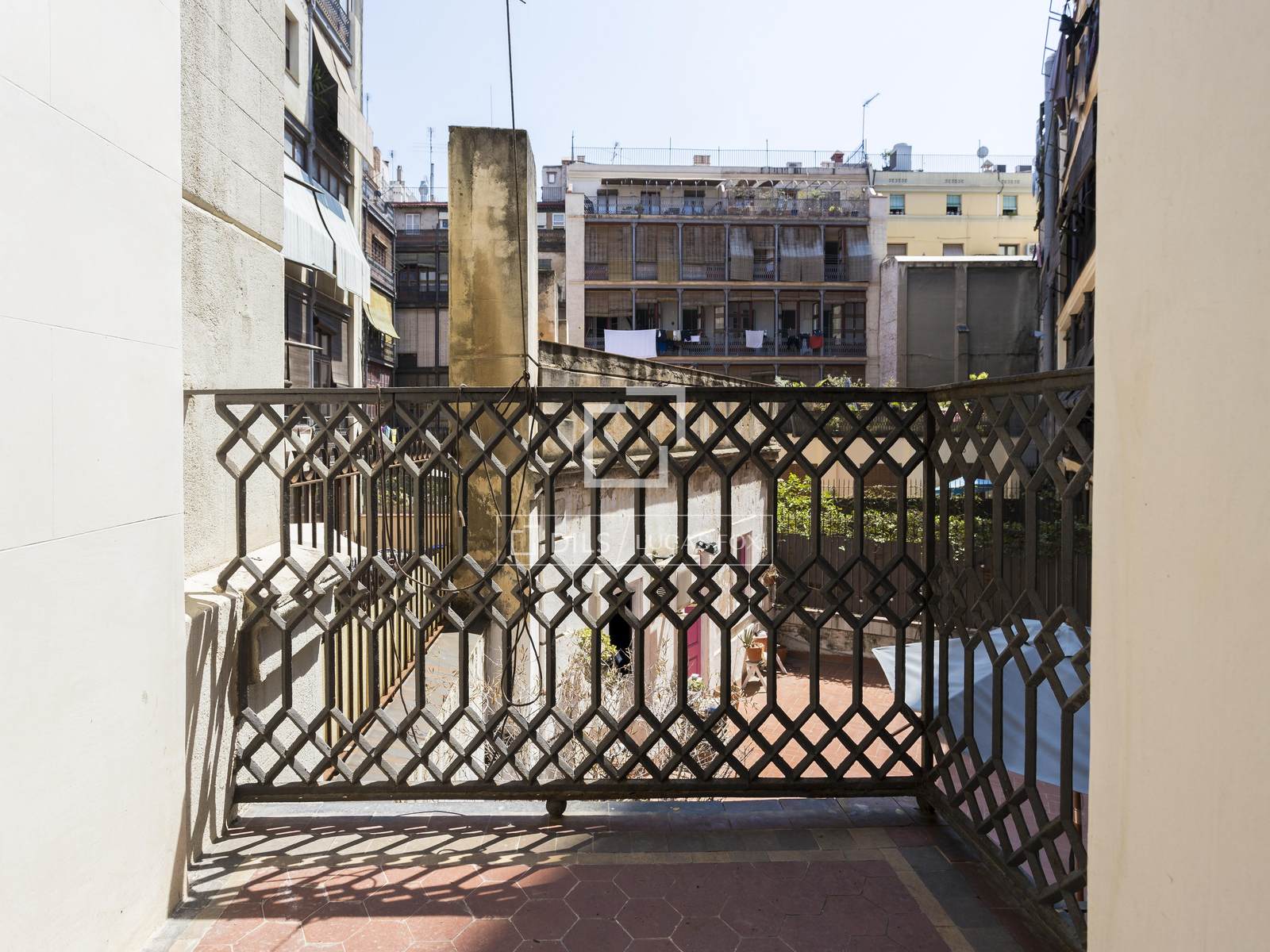Apartment à Barcelona, Espagne 3 chambres, 144 m2 No. 168923