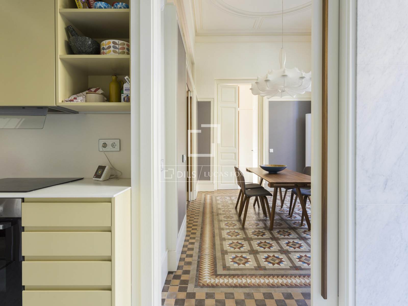 Apartment à Barcelona, Espagne 3 chambres, 144 m2 No. 168923