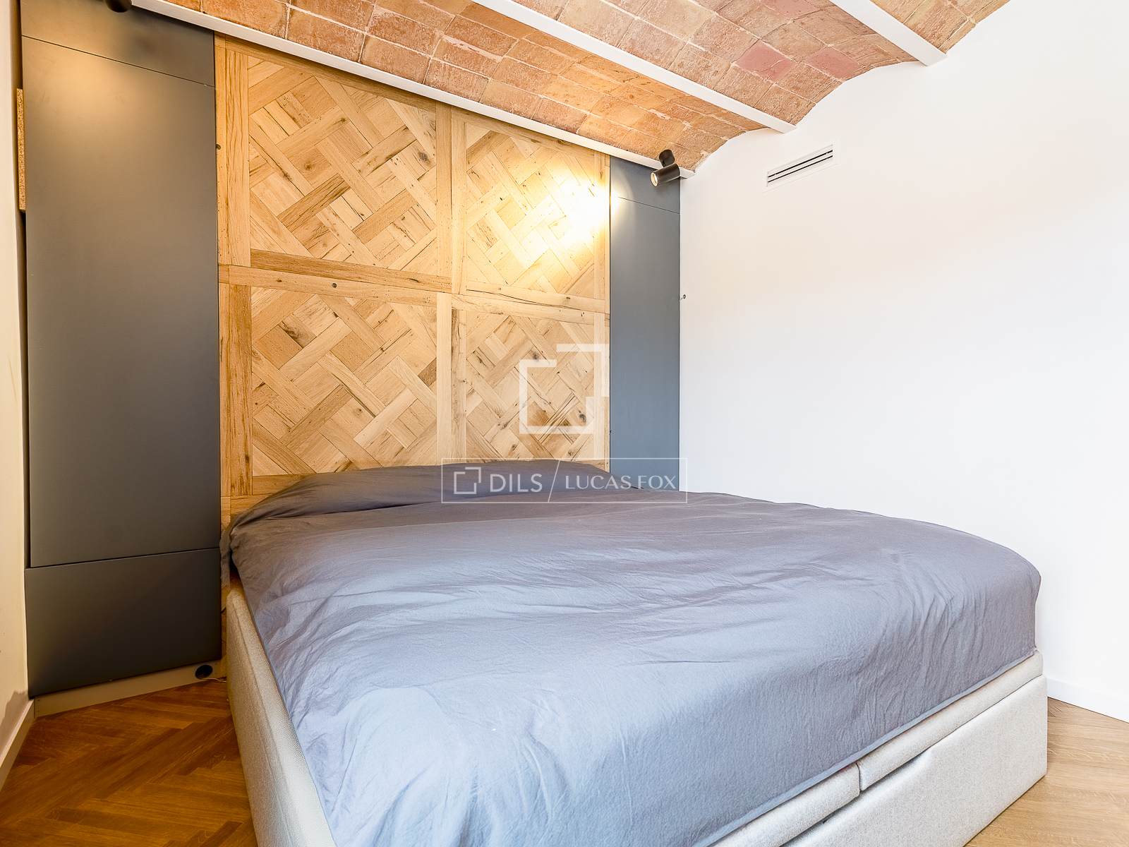 Penthauss Barcelona, Spānijā 1 istaba, 52 m2 Nr. 168928