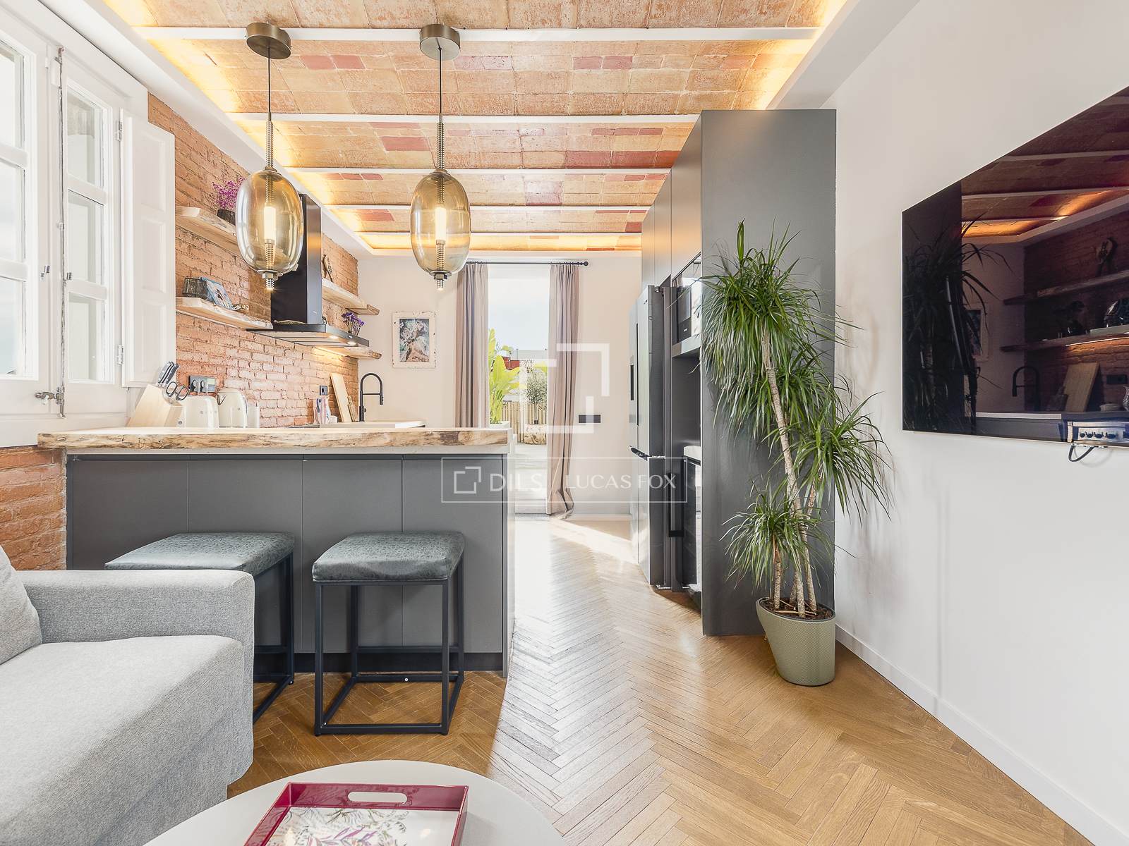 Penthauss Barcelona, Spānijā 1 istaba, 52 m2 Nr. 168928