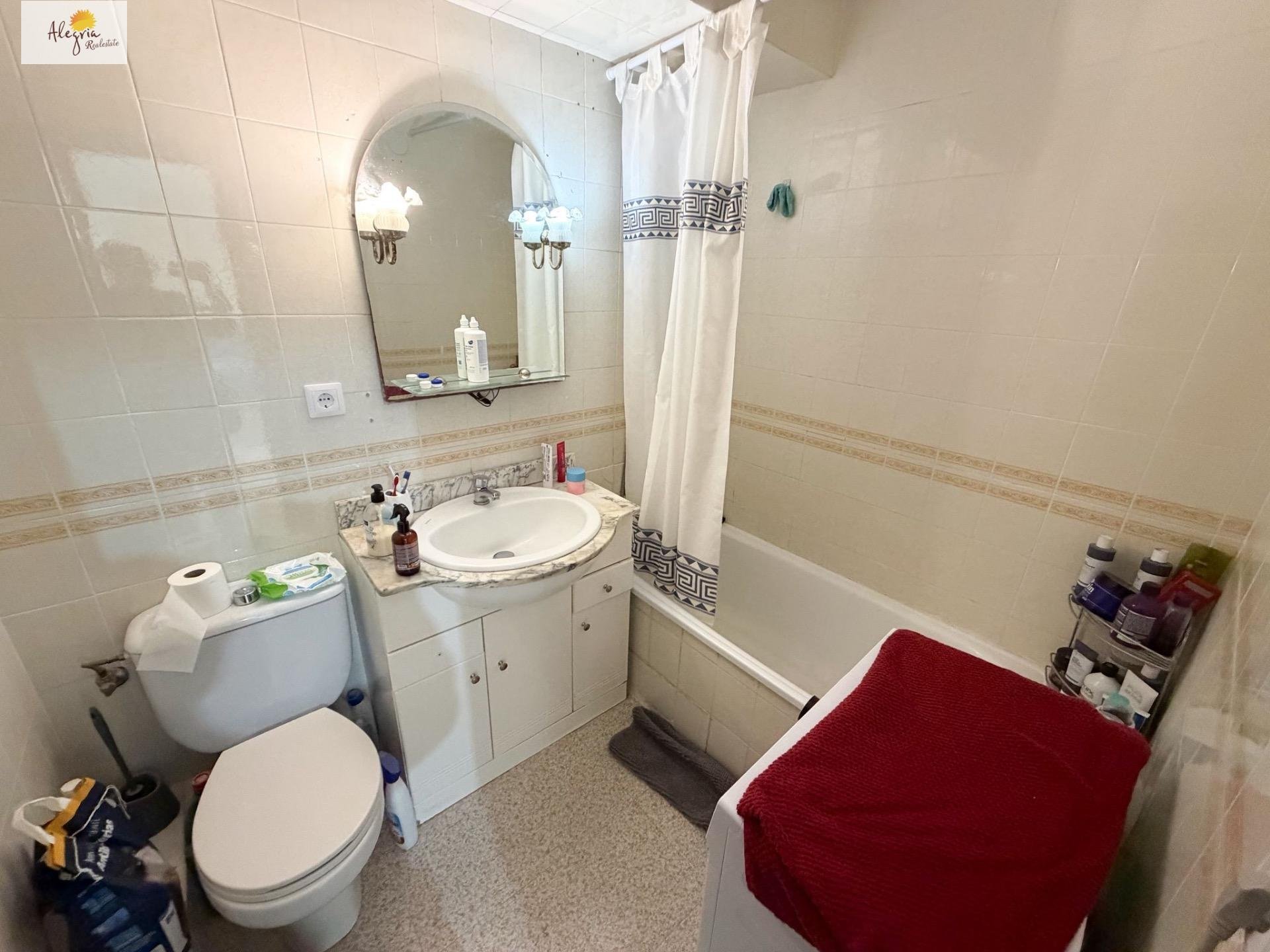 Apartamento en Massanassa, València, España 1 dormitorio, 70 m2 No. 183007