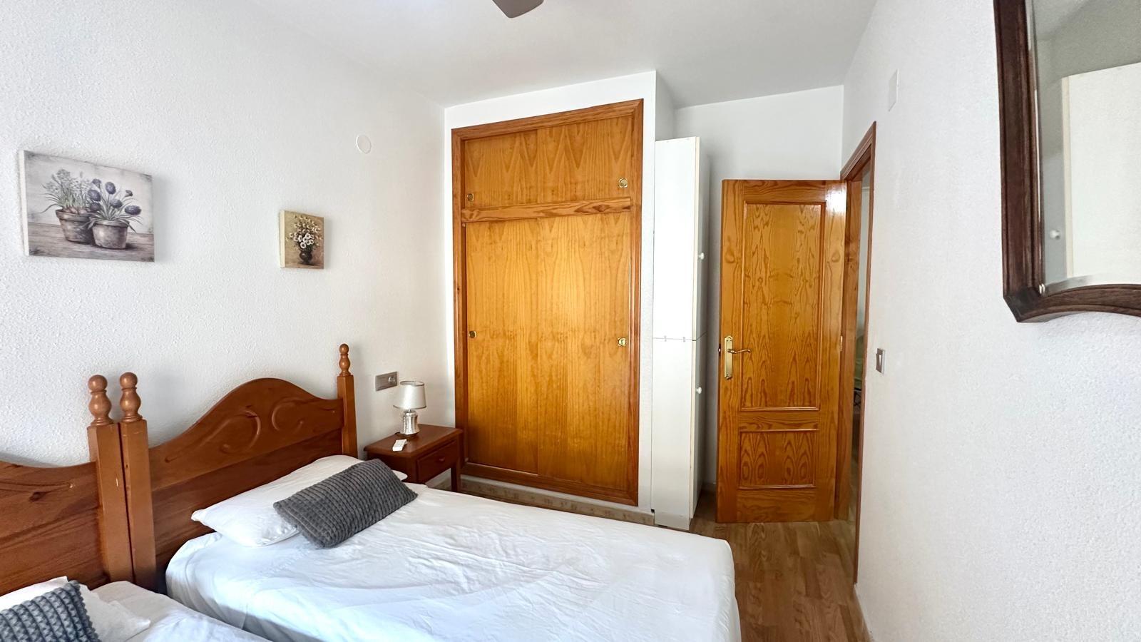 Apartment in Torrevieja, Alicante, Spain 58 sq.m. No. 183005