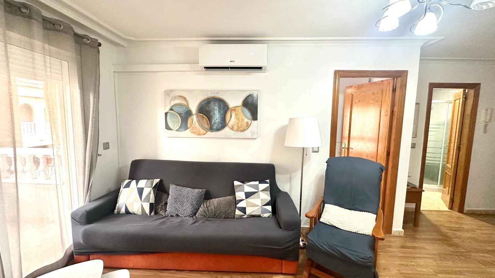 Apartment in Torrevieja, Alicante, Spain 58 sq.m. No. 183005