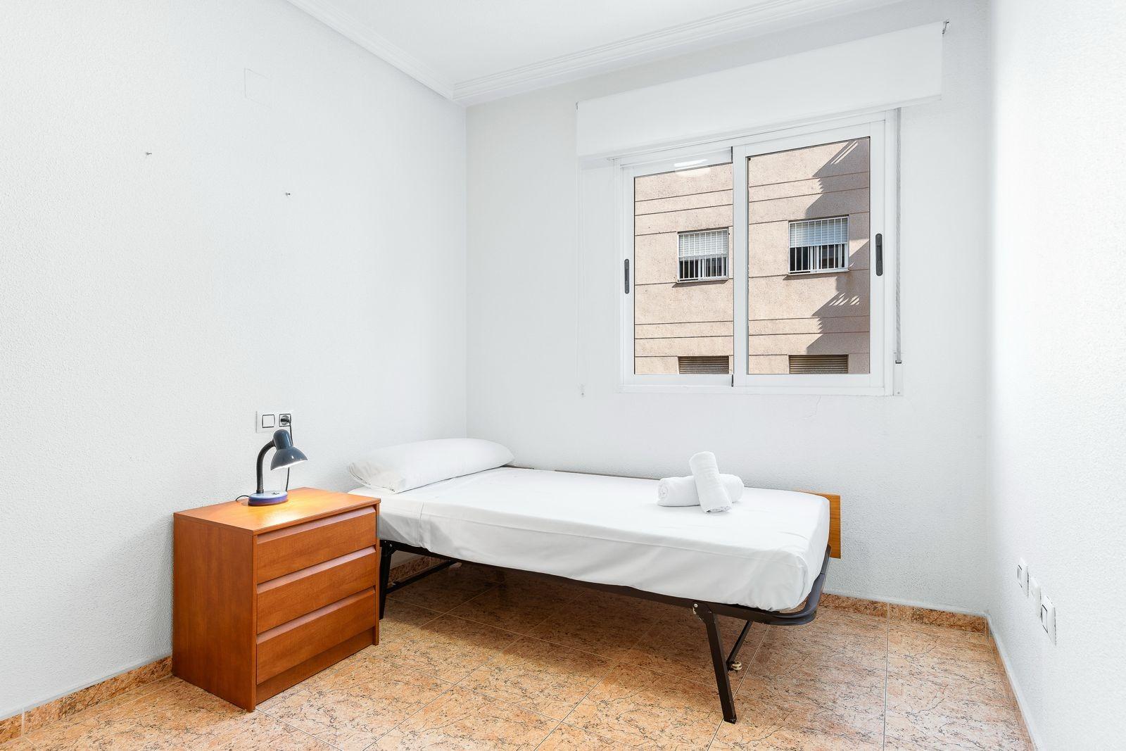 Apartment à Torrevieja, Alicante, Espagne 3 chambres, 102 m2 No. 183003