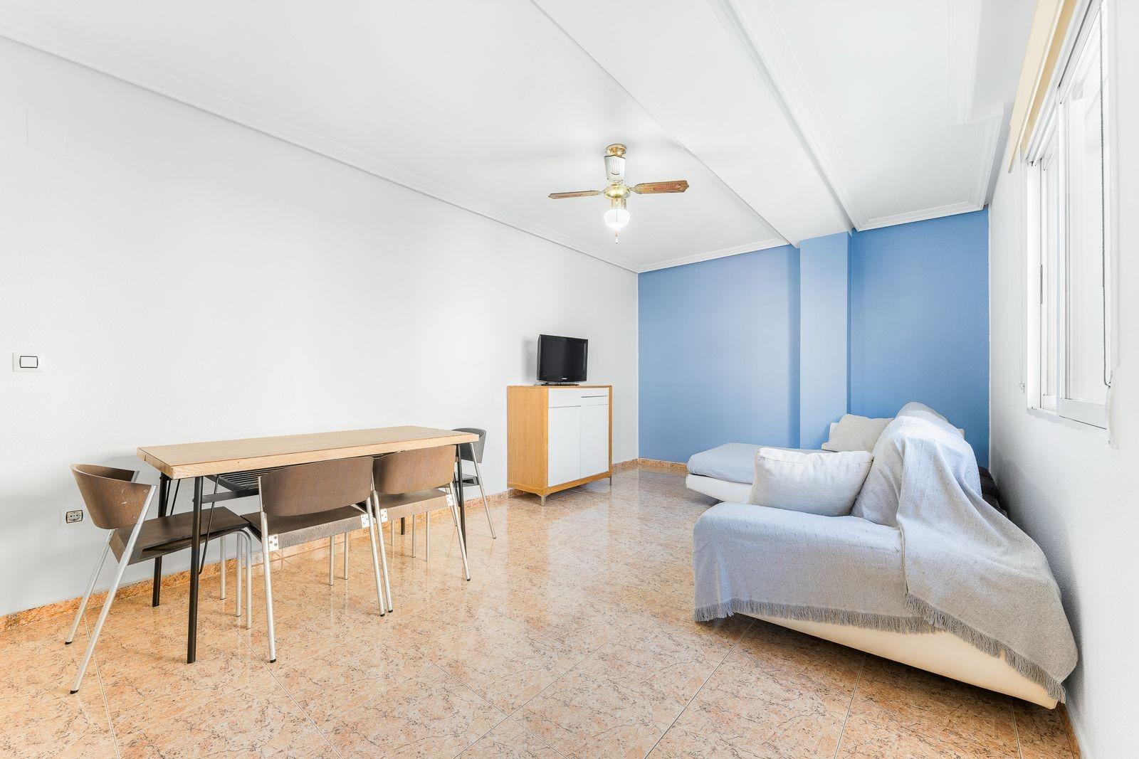 Apartment à Torrevieja, Alicante, Espagne 3 chambres, 102 m2 No. 183003
