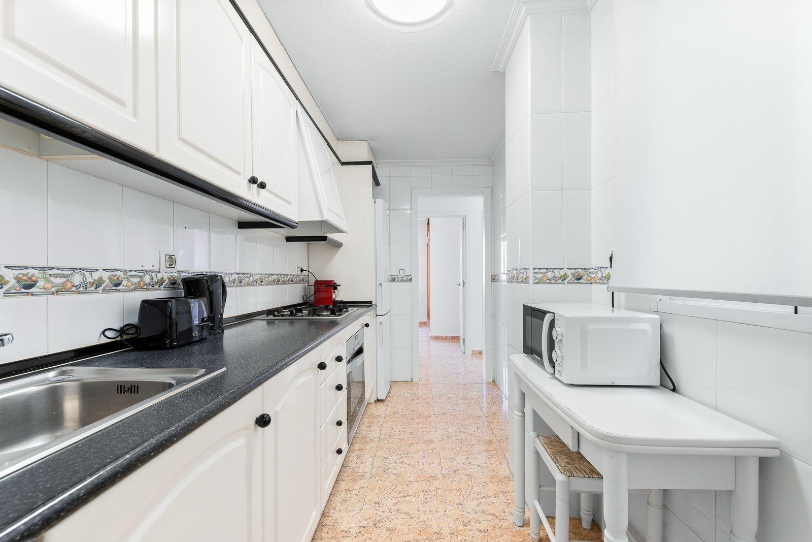 Apartment à Torrevieja, Alicante, Espagne 3 chambres, 102 m2 No. 183003