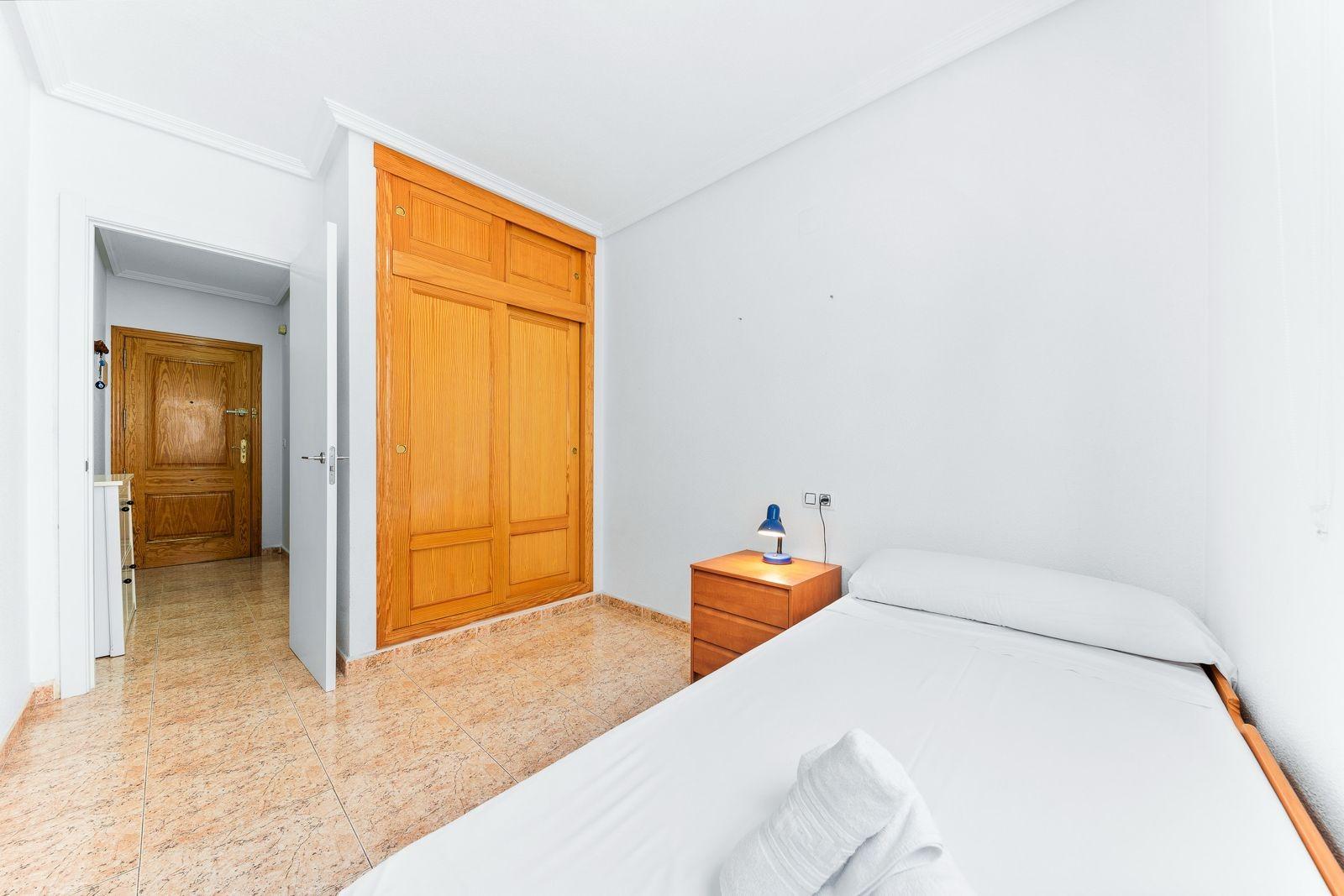 Apartment à Torrevieja, Alicante, Espagne 3 chambres, 102 m2 No. 183003
