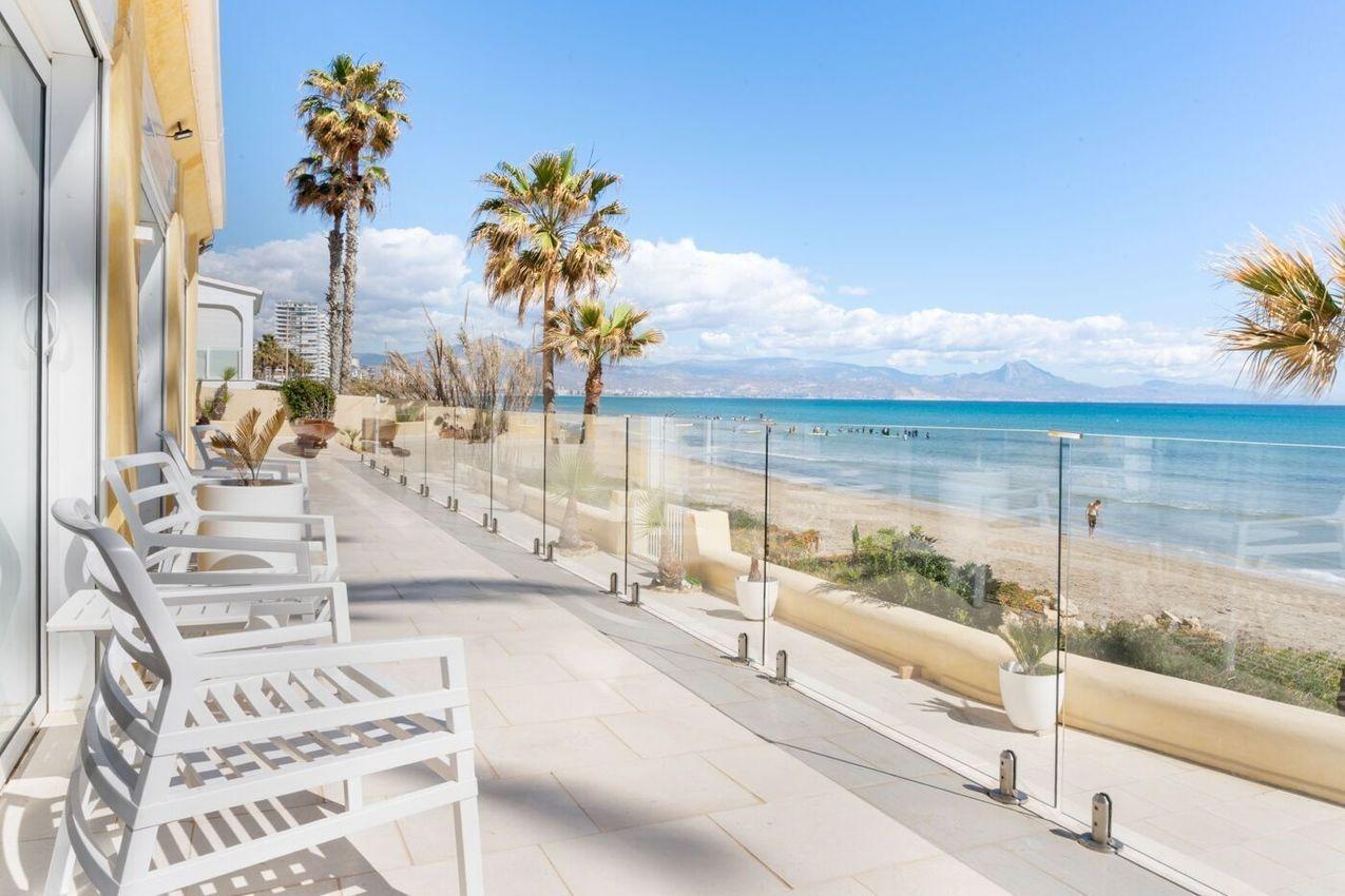 Villa in Cabo De Las Huertas, Alicante, Spanien 10 Schlafzimmer, 720 m2 Nr. 168818