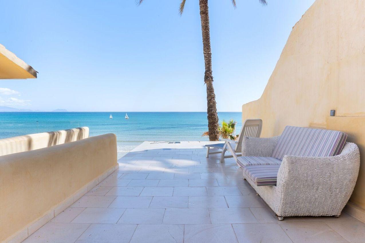 Villa in Cabo De Las Huertas, Alicante, Spanien 10 Schlafzimmer, 720 m2 Nr. 168818