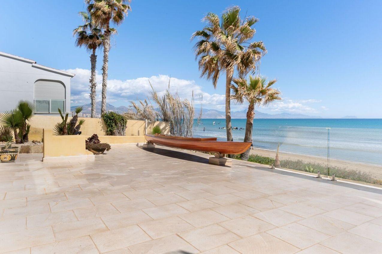 Villa in Cabo De Las Huertas, Alicante, Spanien 10 Schlafzimmer, 720 m2 Nr. 168818