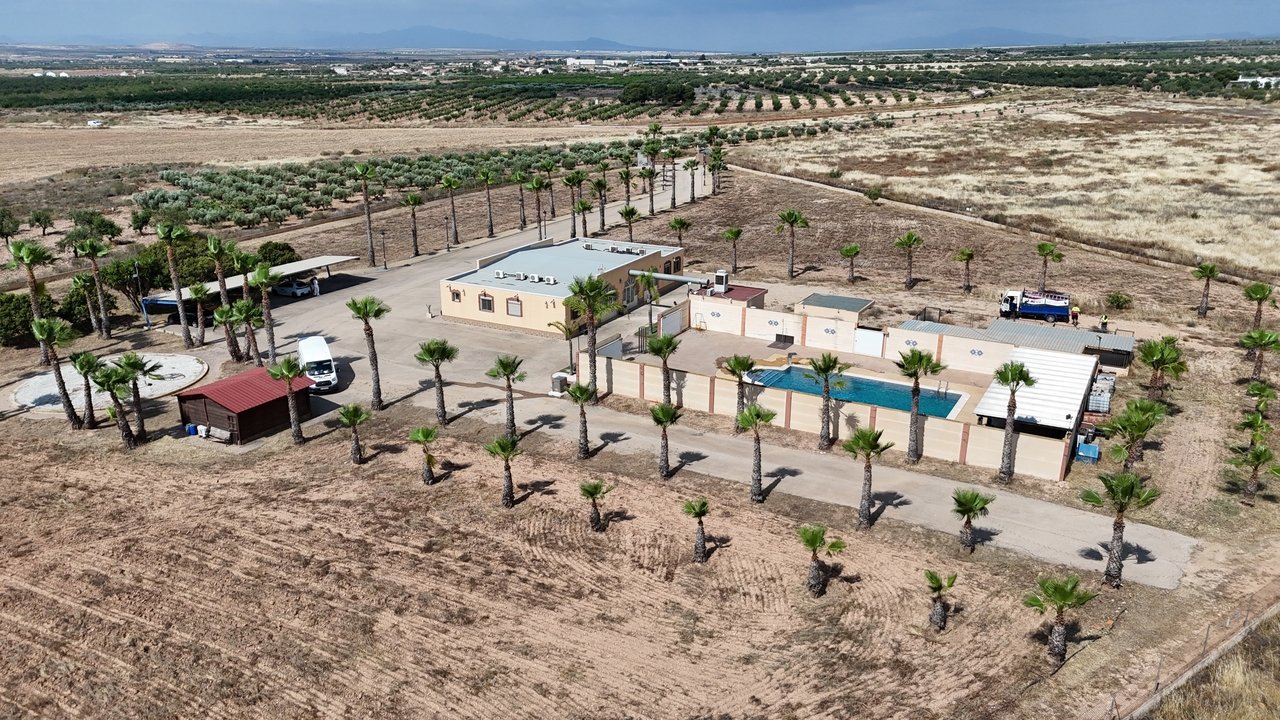 Villa in Fuente Alamo, Murcia, Spain 6 bedrooms, 558 sq.m. No. 189837