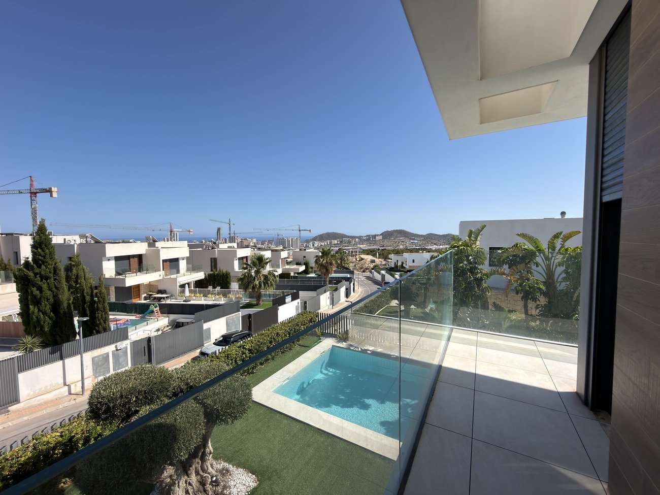 Villa à Finestrat, Alicante, Espagne 4 chambres,  No. 189839