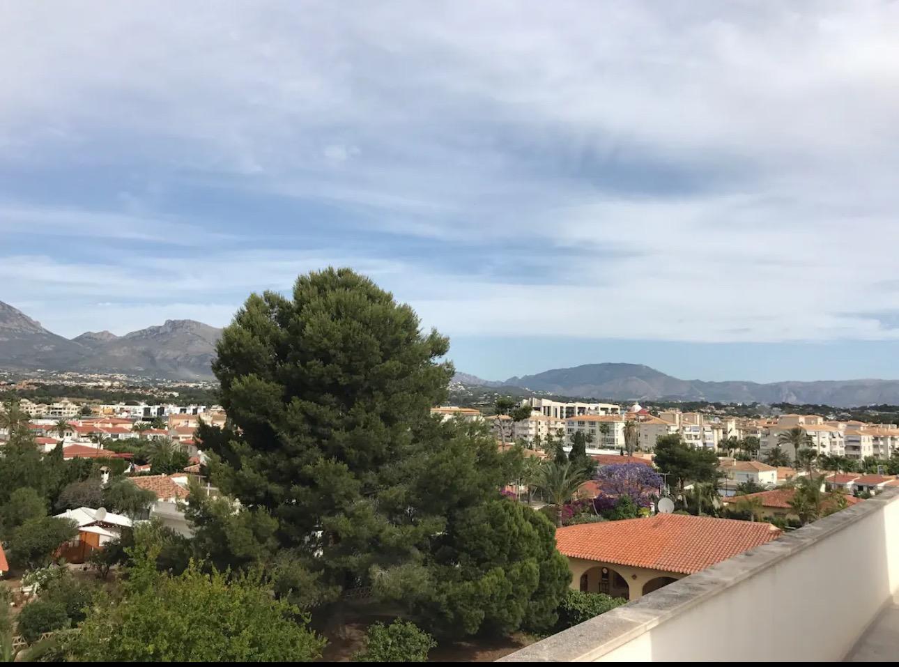 Villa a Albir, Alicante, Spagna 4 camere da letto, 548 mq. N° 165337