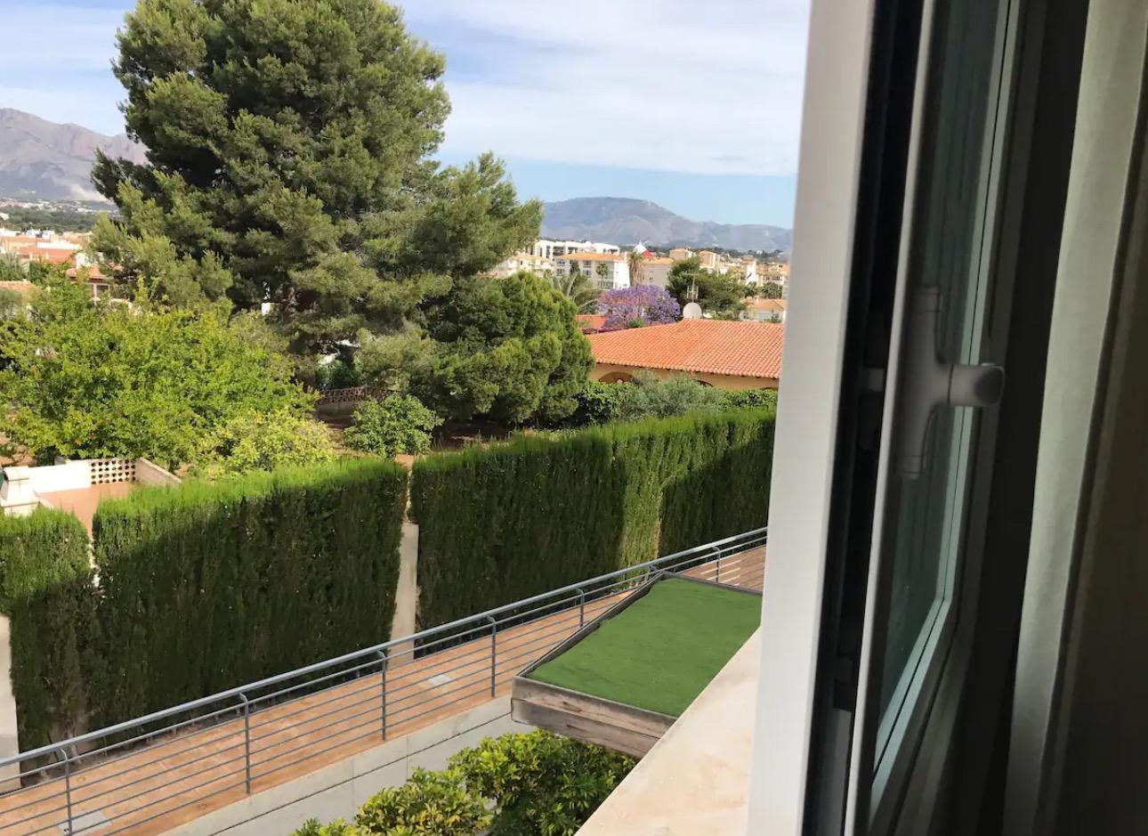 Villa a Albir, Alicante, Spagna 4 camere da letto, 548 mq. N° 165337