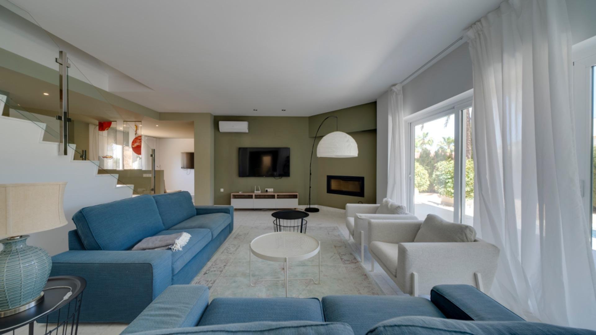 Villa a Albir, Alicante, Spagna 4 camere da letto, 548 mq. N° 165337