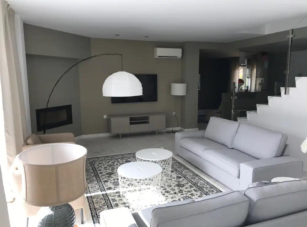Villa a Albir, Alicante, Spagna 4 camere da letto, 548 mq. N° 165337