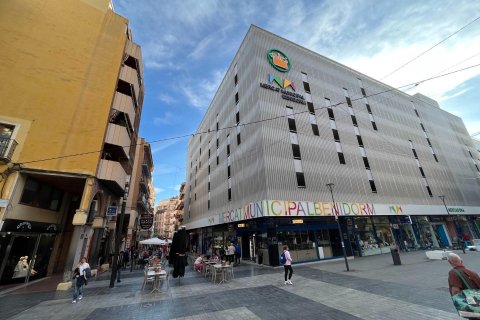 Propiedad comercial en Benidorm, Alicante, España 597 m2 No. 165336