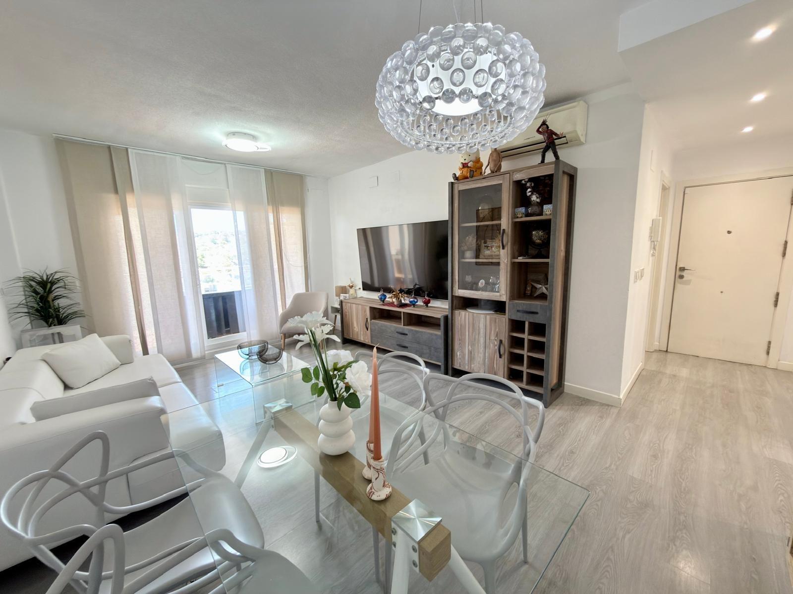 Квартира в Финестрат, Аликанте, Испания 2 спальни, 97м2 №167484