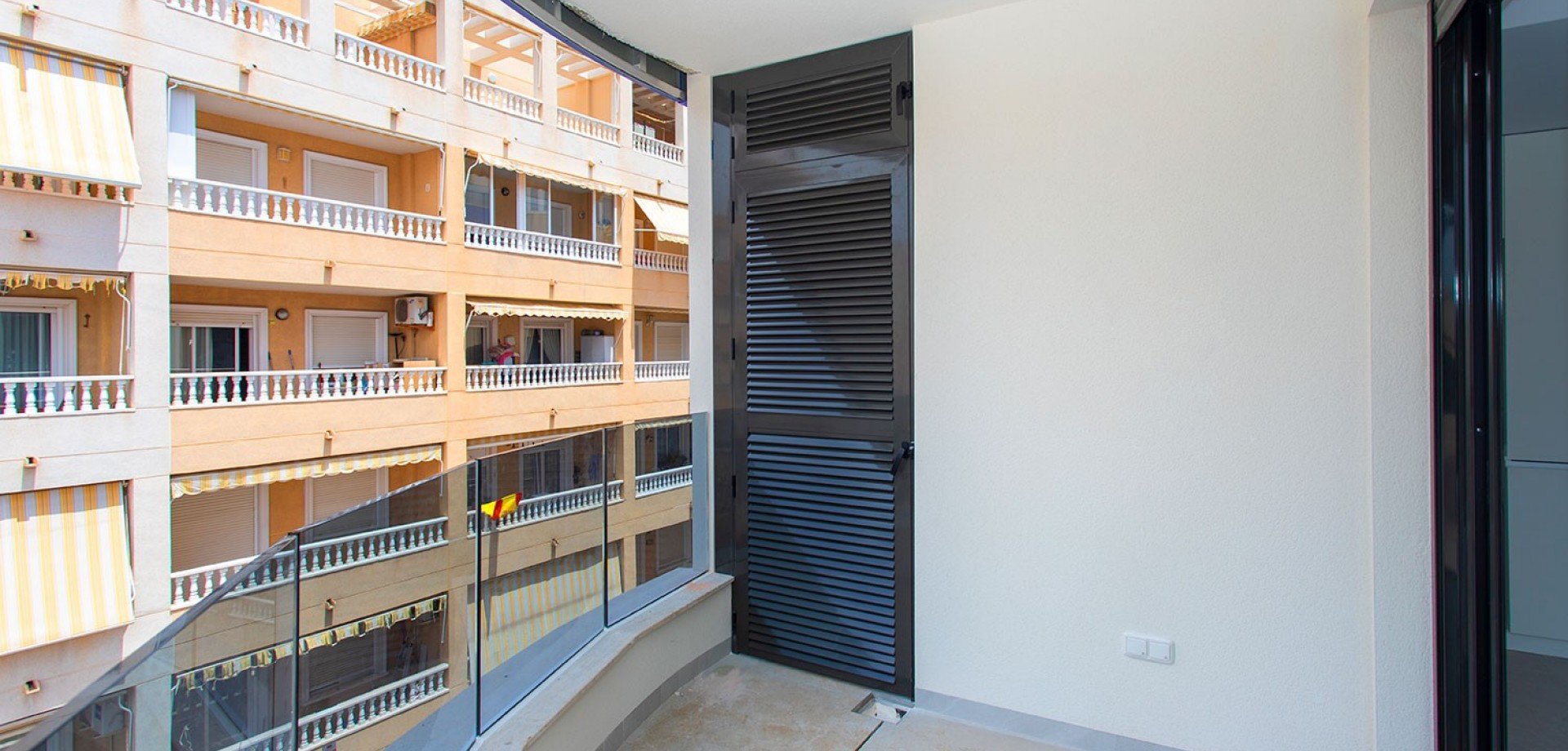 Квартира в Торревьеха, Аликанте, Испания 2 спальни, 88м2 №115138