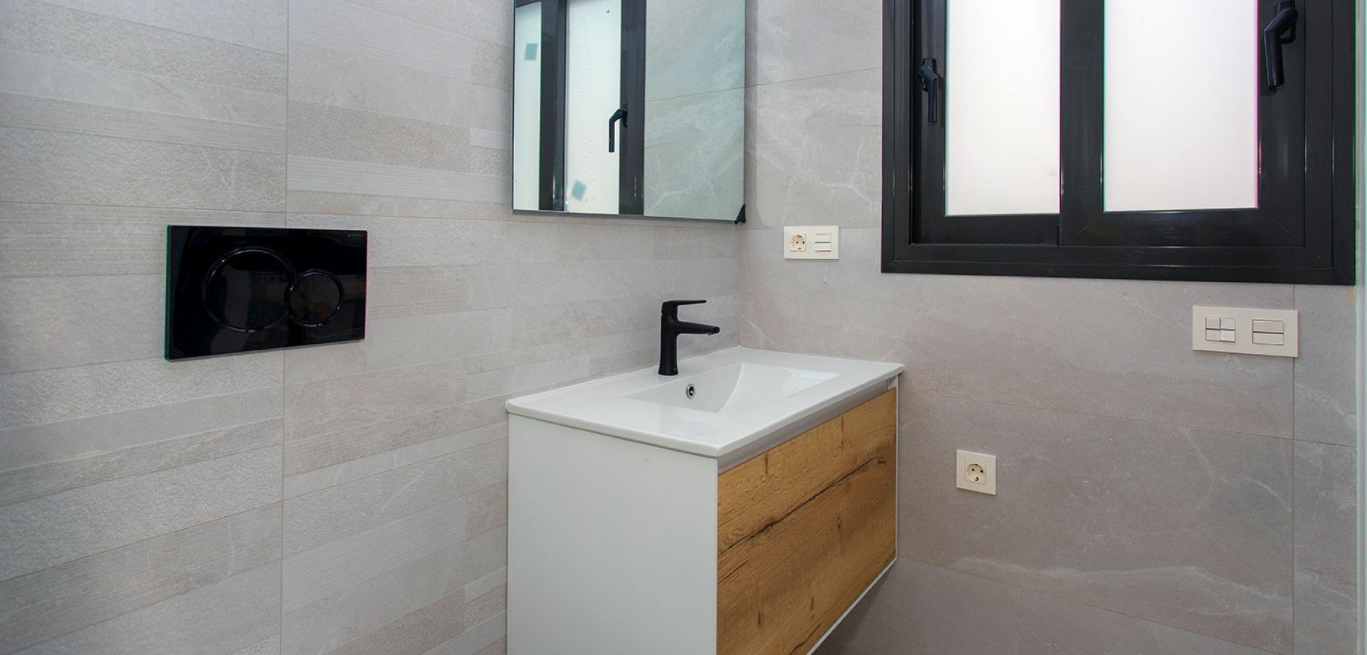 Квартира в Торревьеха, Аликанте, Испания 2 спальни, 88м2 №115138