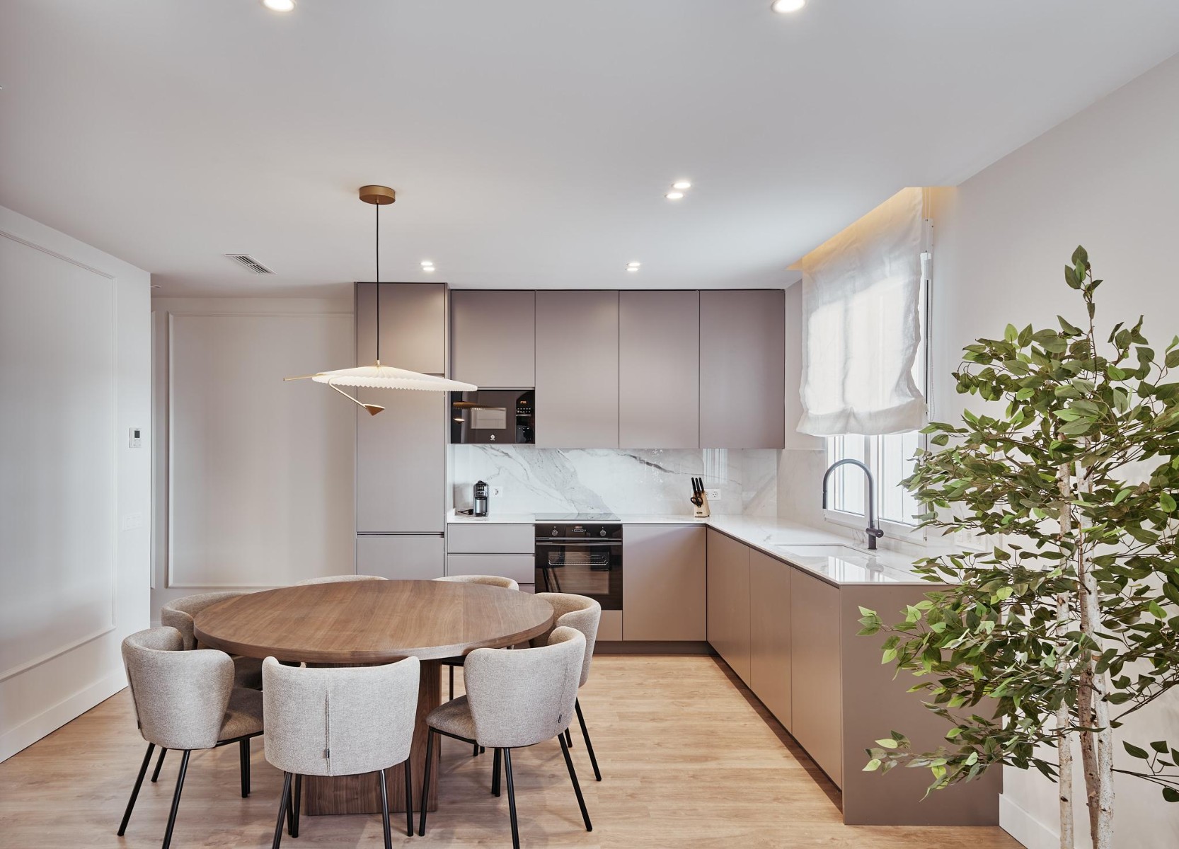 Dzīvoklis Madrid, Spānijā 4 istabas, 115 m2 Nr. 179921