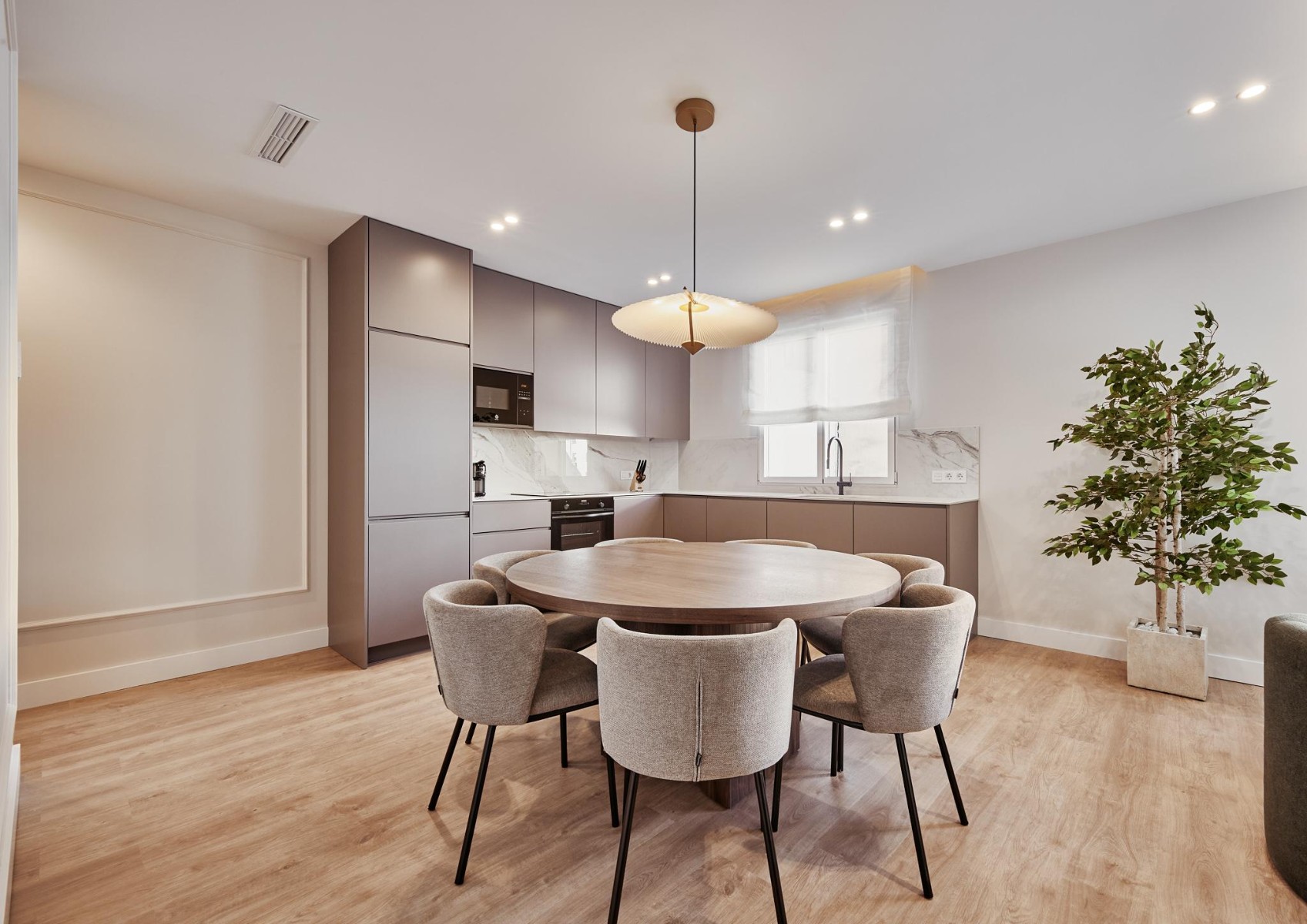 Dzīvoklis Madrid, Spānijā 4 istabas, 115 m2 Nr. 179921