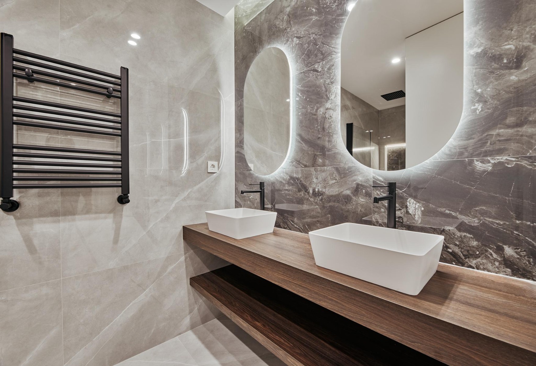 Villa à Madrid, Espagne 3 chambres, 105 m2 No. 179920