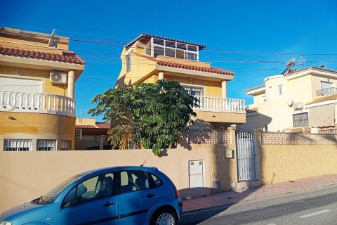 Kaupunkipientalo Mazarron, Murcia, Espanja 4 makuuhuonetta, 155 m2 No. 140043