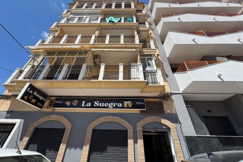 Propiedad comercial en Torrevieja, Alicante, España 159 m2 No. 182832