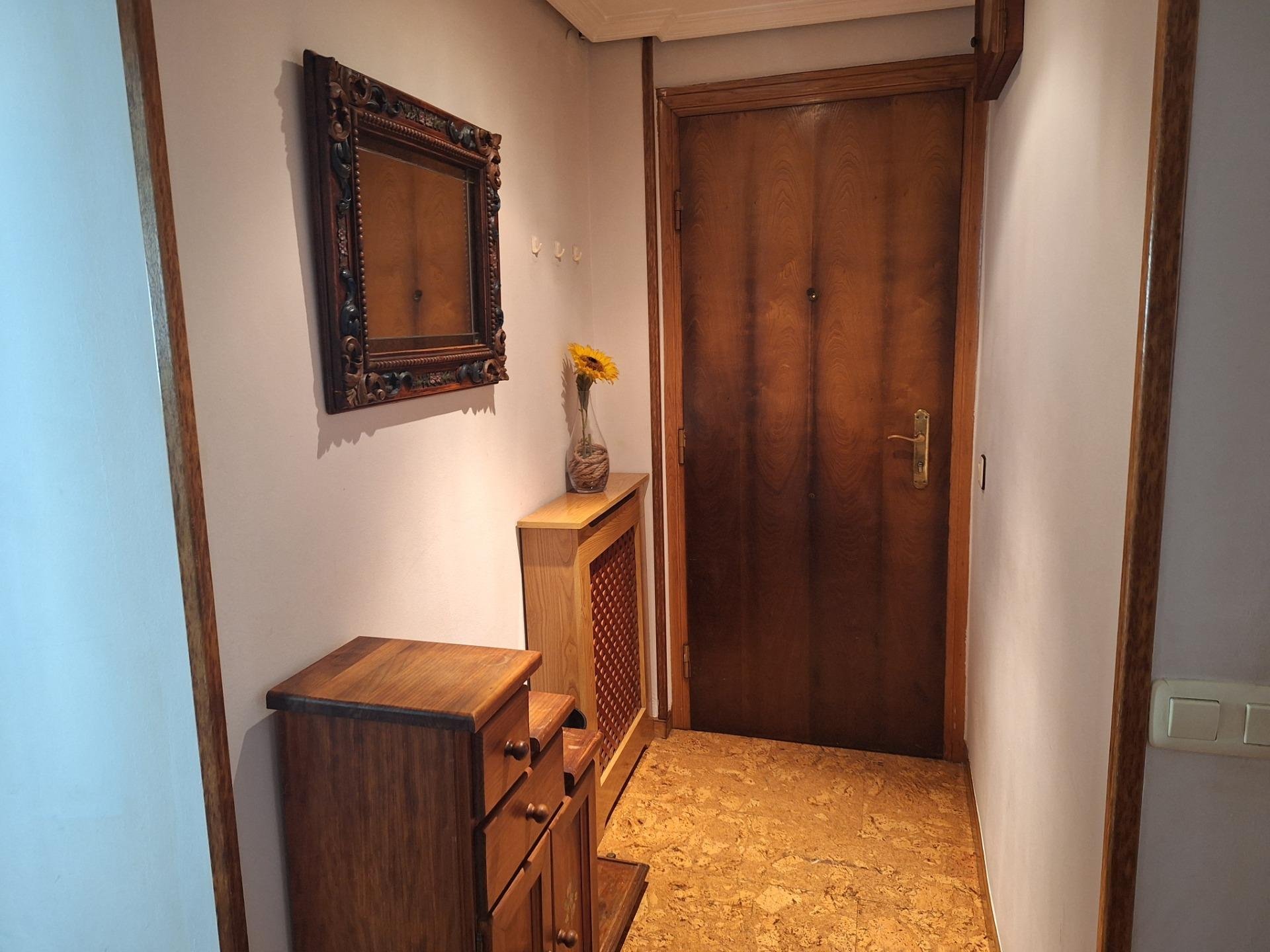 Apartamento en Siero, Asturias, España 2 dormitorios, 88 m2 No. 182828