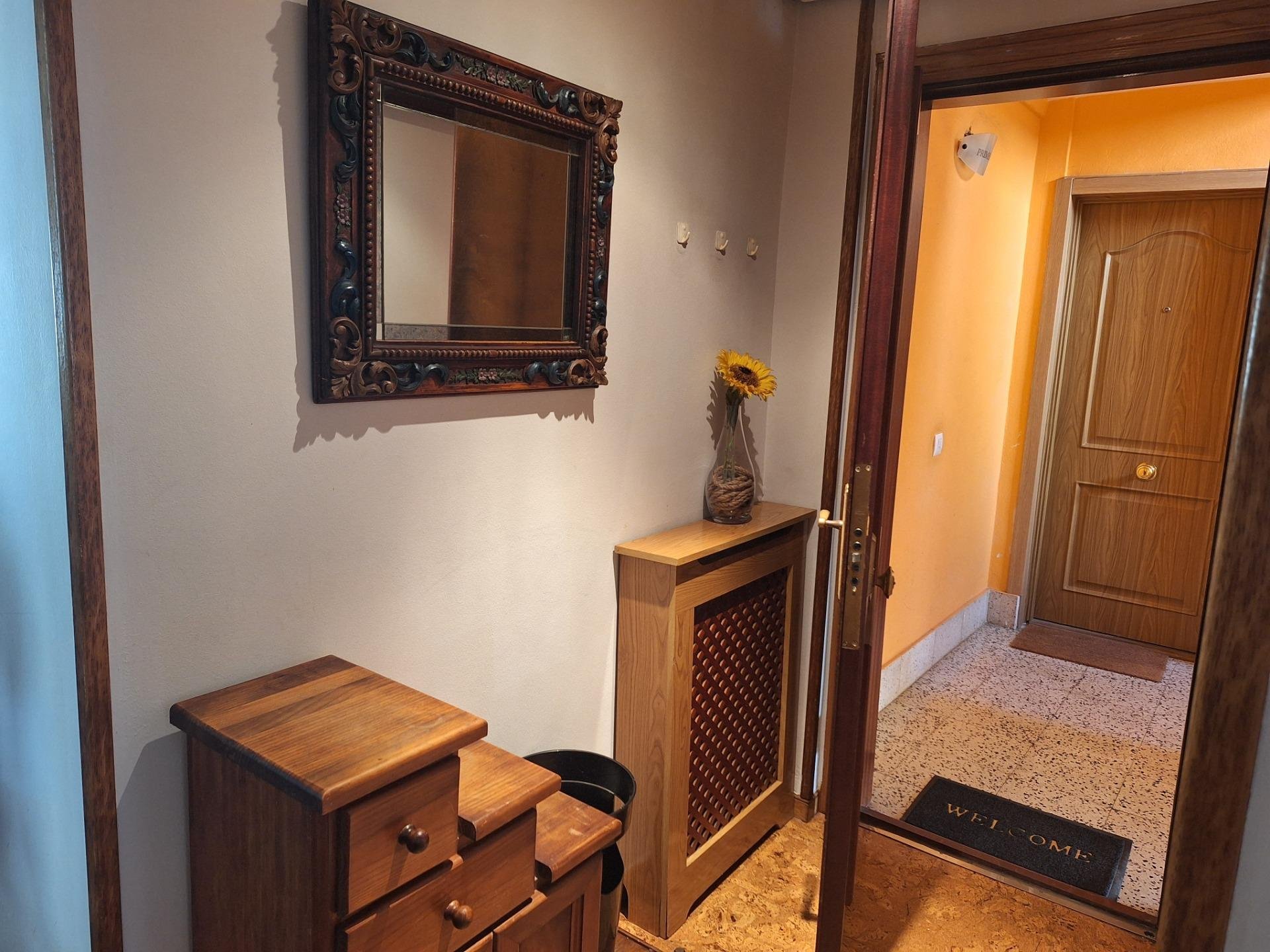 Apartamento en Siero, Asturias, España 2 dormitorios, 88 m2 No. 182828