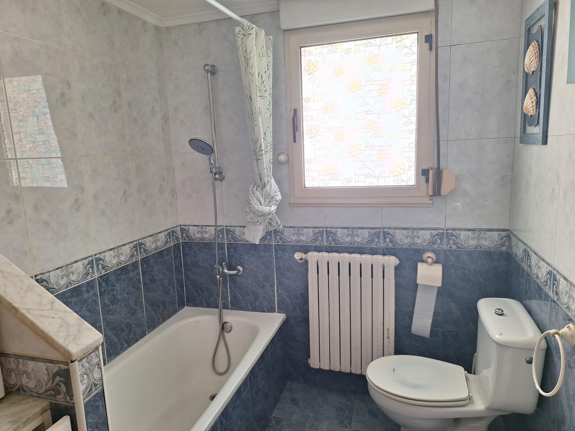 Apartamento en Siero, Asturias, España 2 dormitorios, 88 m2 No. 182828