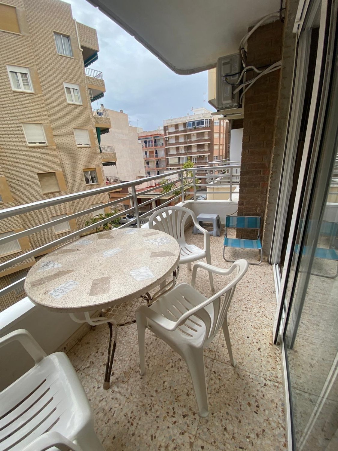 Apartamento en Torrevieja, Alicante, España 2 dormitorios,  No. 182827