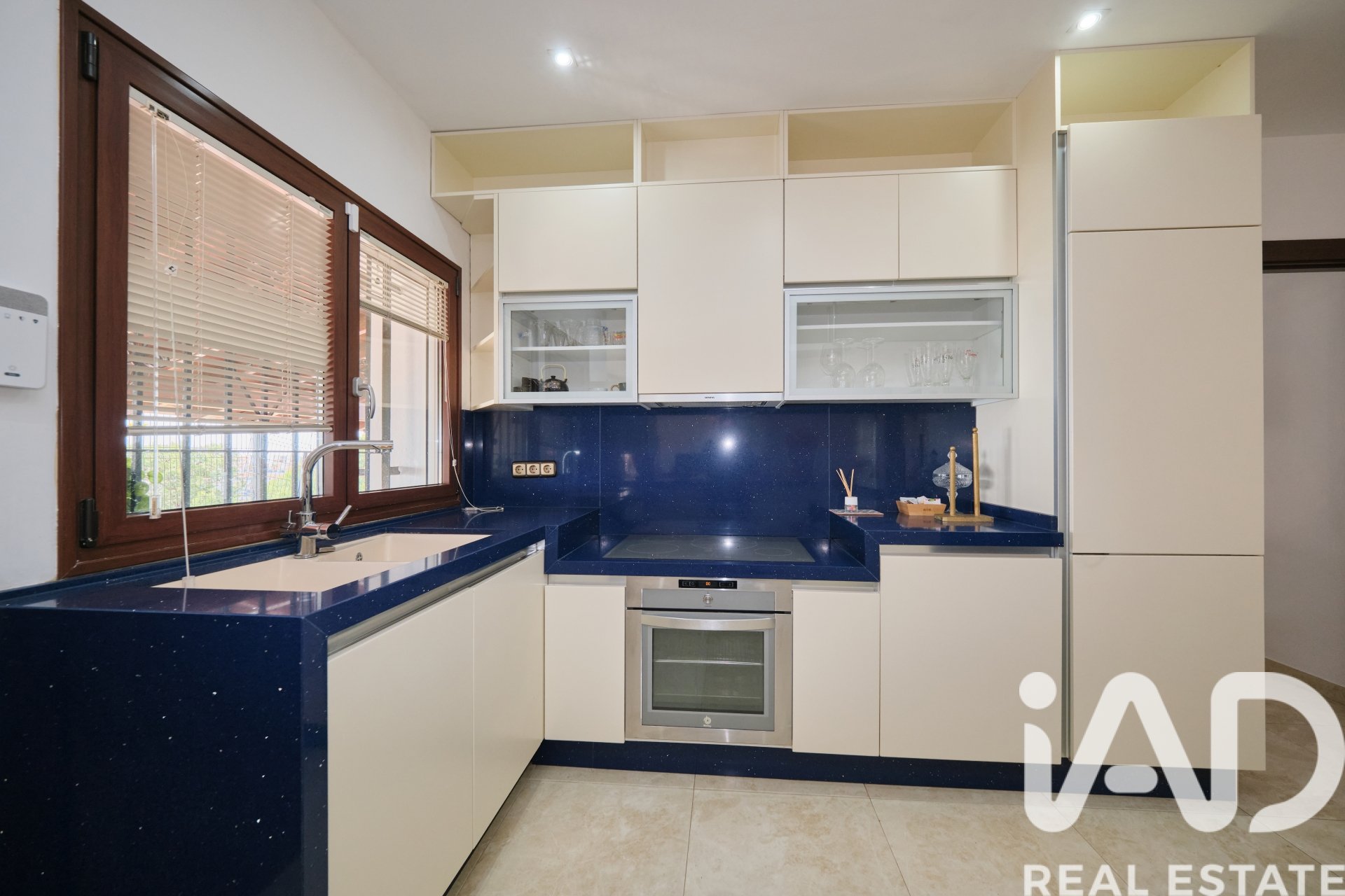 House in Almunecar, Granada, Spanien 4 Schlafzimmer, 375 m2 Nr. 172587