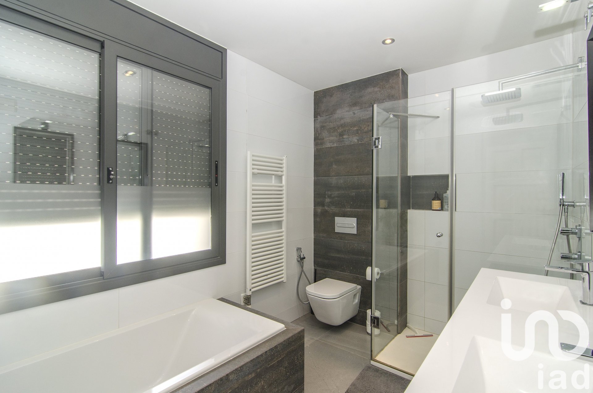 Talo Sant Pere de Ribes, Barcelona, Espanja 5 makuuhuonetta, 588 m2 No. 173364