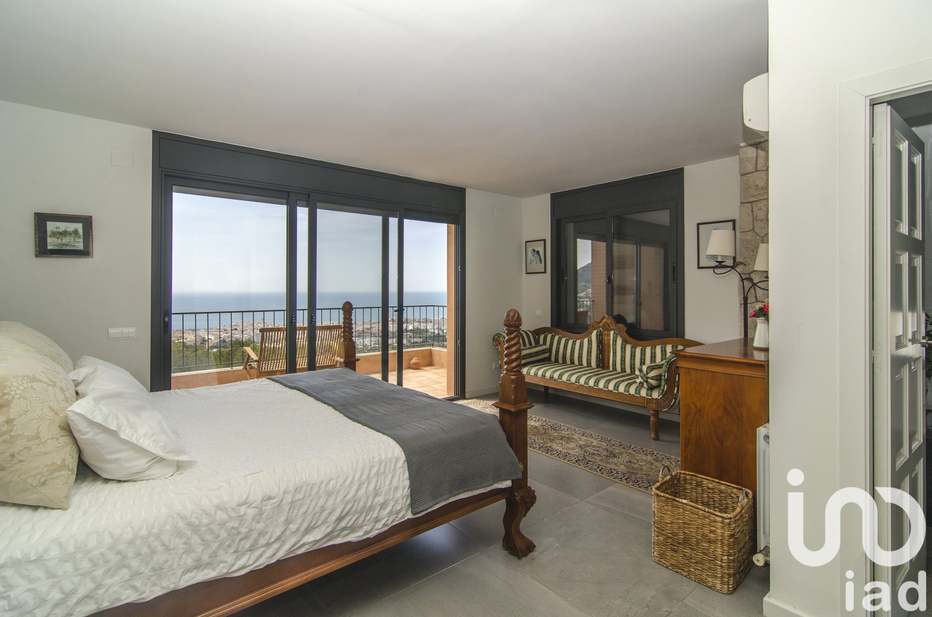 Talo Sant Pere de Ribes, Barcelona, Espanja 5 makuuhuonetta, 588 m2 No. 173364