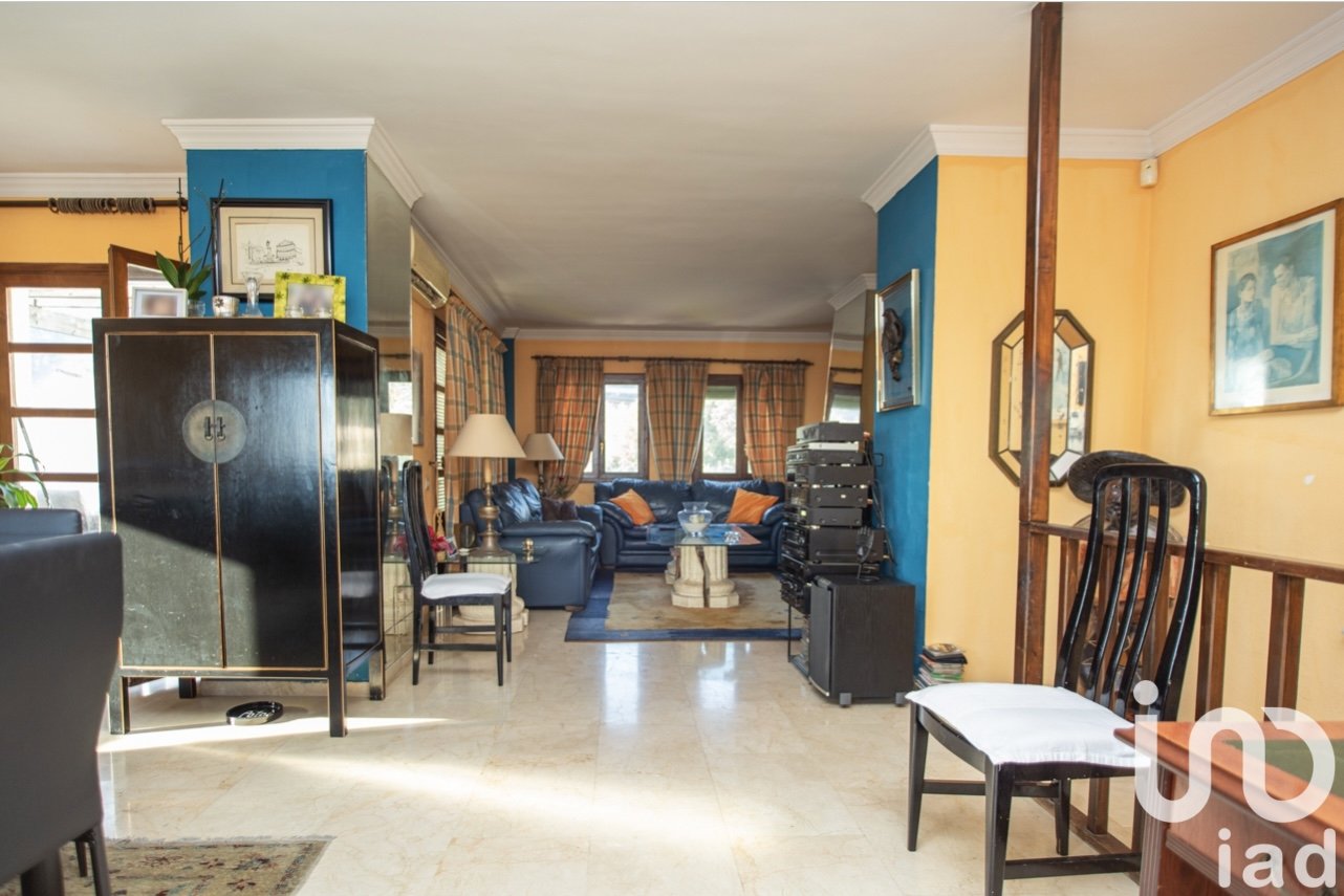 Tvåvåningslägenhet i Marbella, Malaga, Spanien 3 sovrum, 204 kvm. Nr. 173359