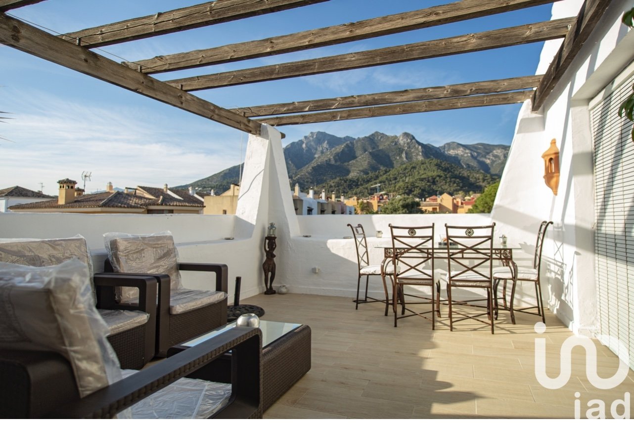 Tvåvåningslägenhet i Marbella, Malaga, Spanien 3 sovrum, 204 kvm. Nr. 173359