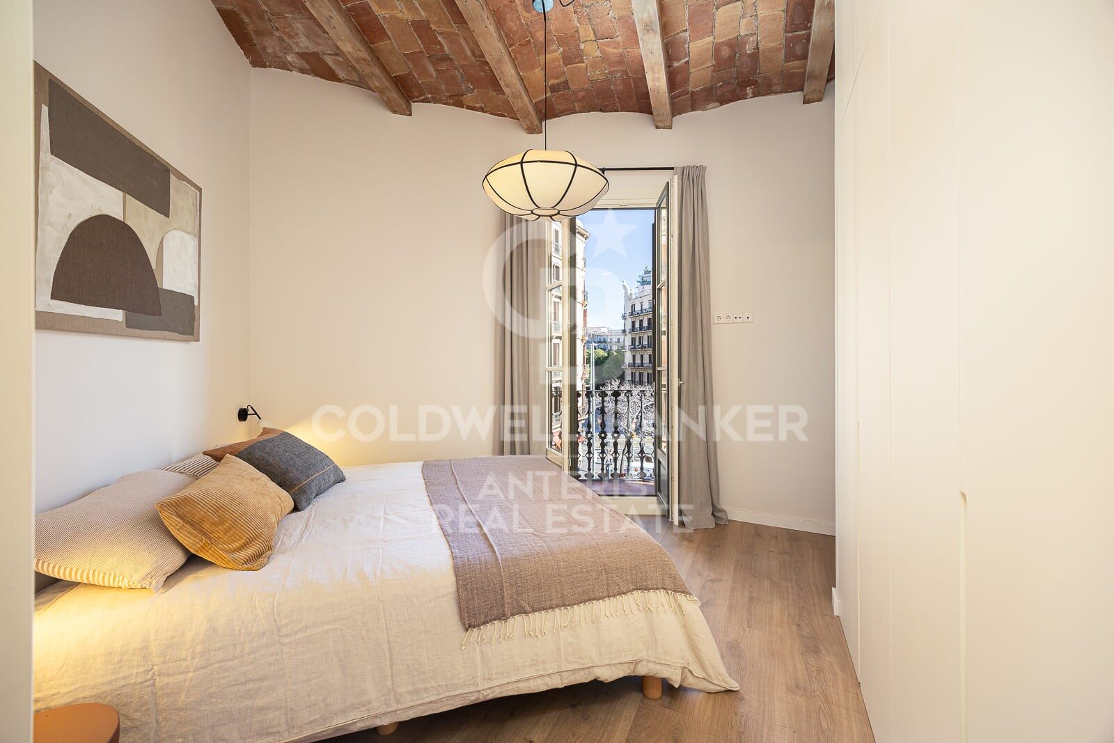 Apartament w Barcelona, Hiszpania 2 sypialnie, 86 mkw. nr 156758
