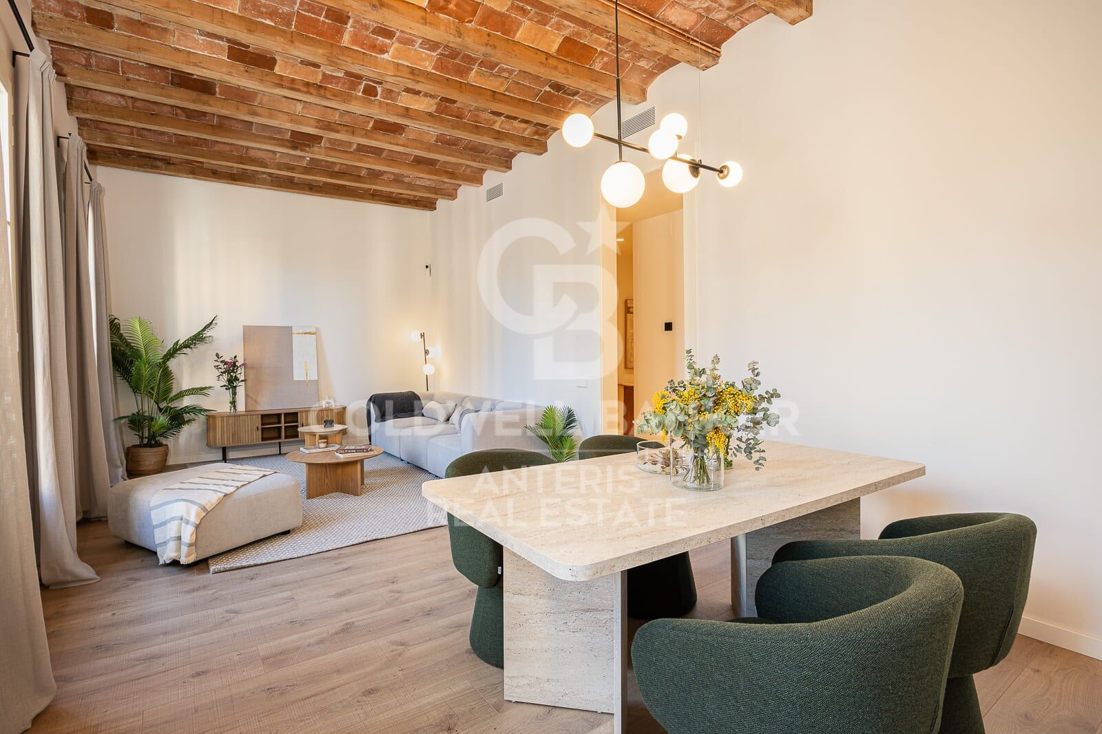 Apartament w Barcelona, Hiszpania 2 sypialnie, 86 mkw. nr 156758