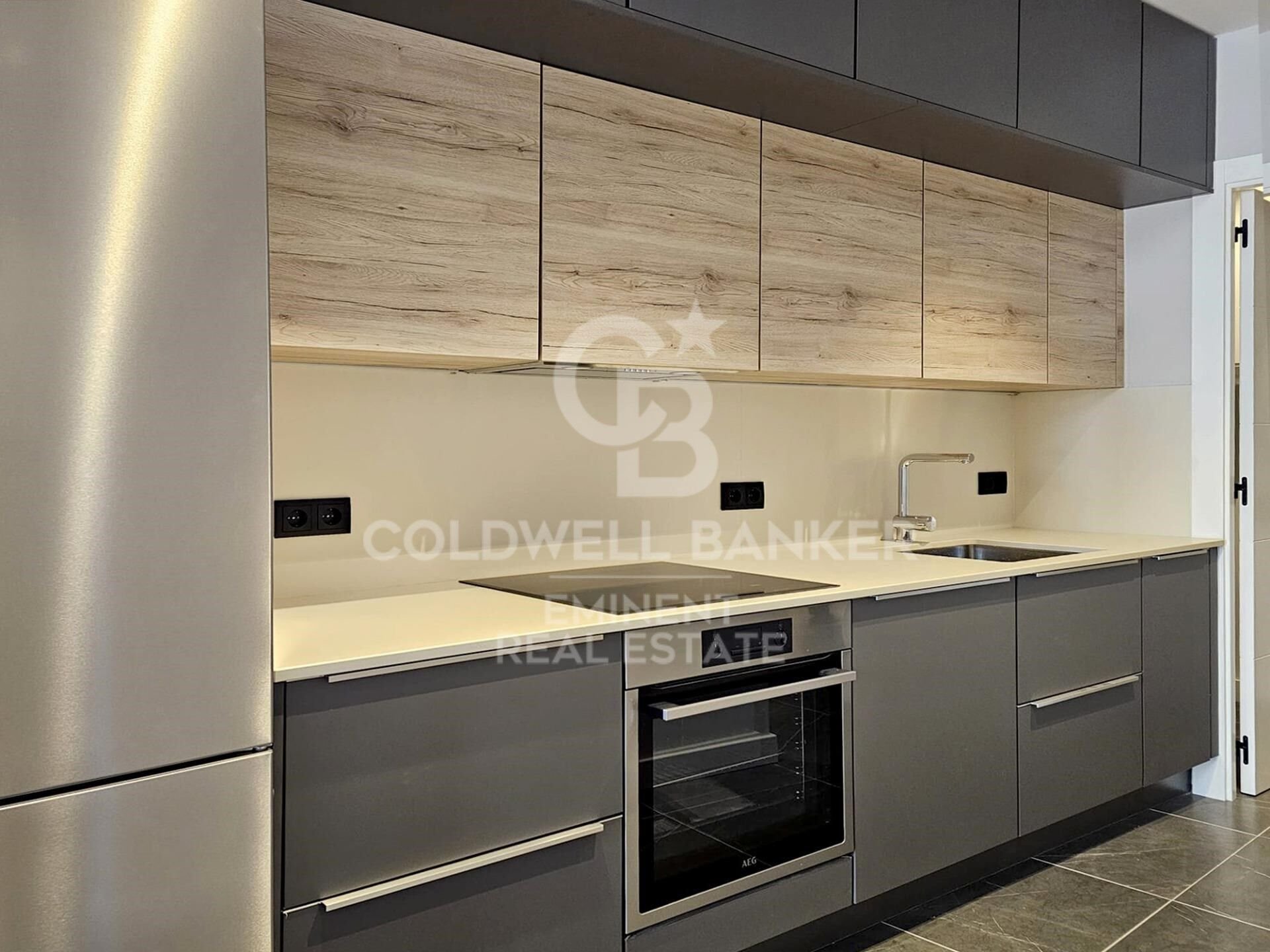 Huoneisto Barcelona, Espanja 2 makuuhuonetta, 70 m2 No. 156757