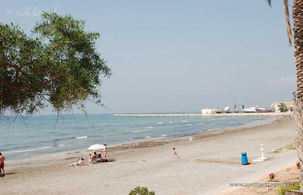 Appartamento a Santa Pola, Alicante, Spagna 3 camere da letto, 296.65 mq. N° 151222