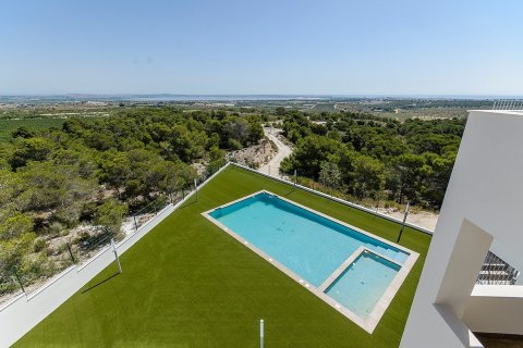 Bungalow in San Miguel de Salinas, Alicante, Spain 3 bedrooms, 92 sq.m. No. 111466