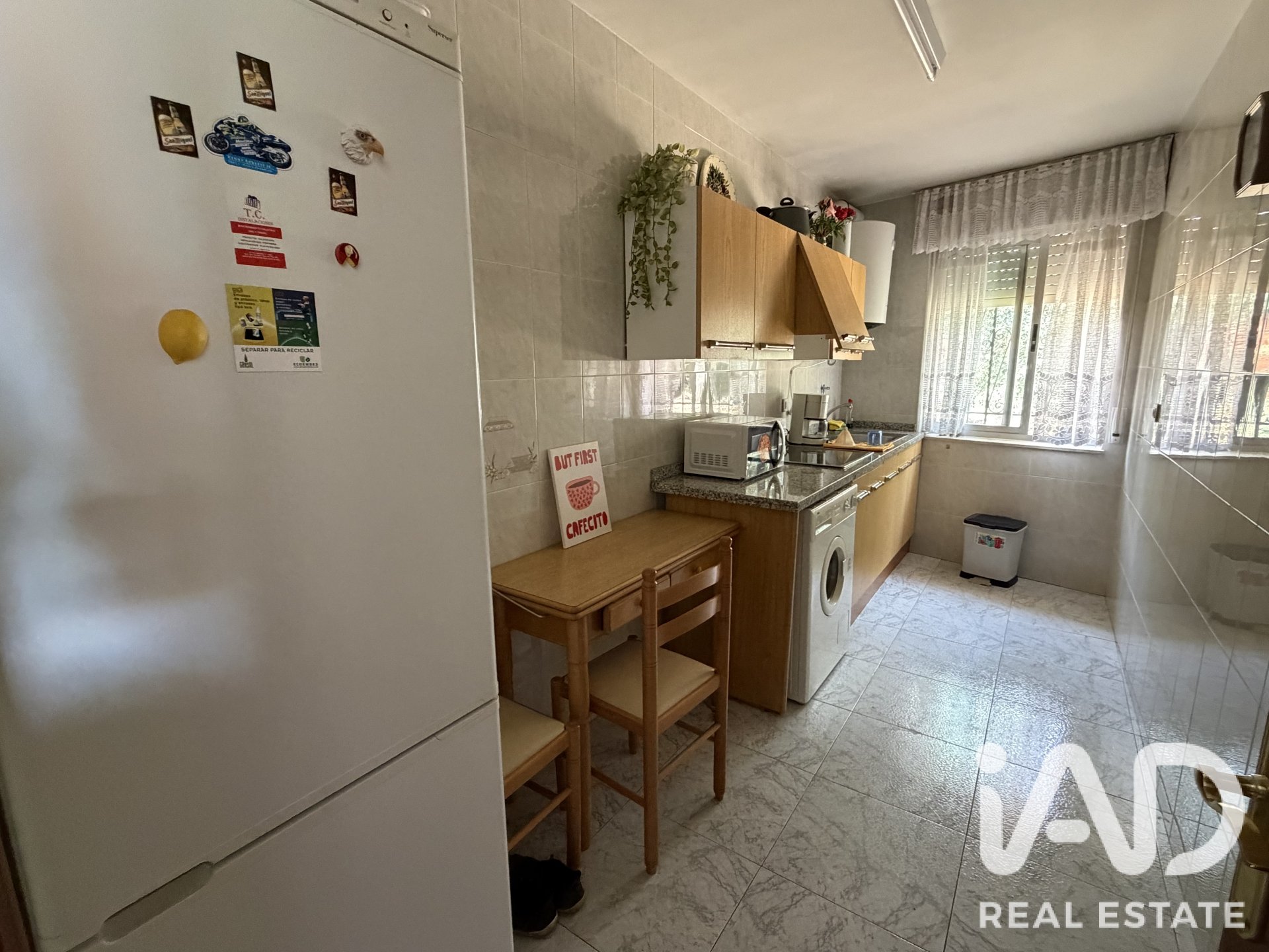 Villa en Villamañán, León, España 2 dormitorios, 110 m2 No. 195810