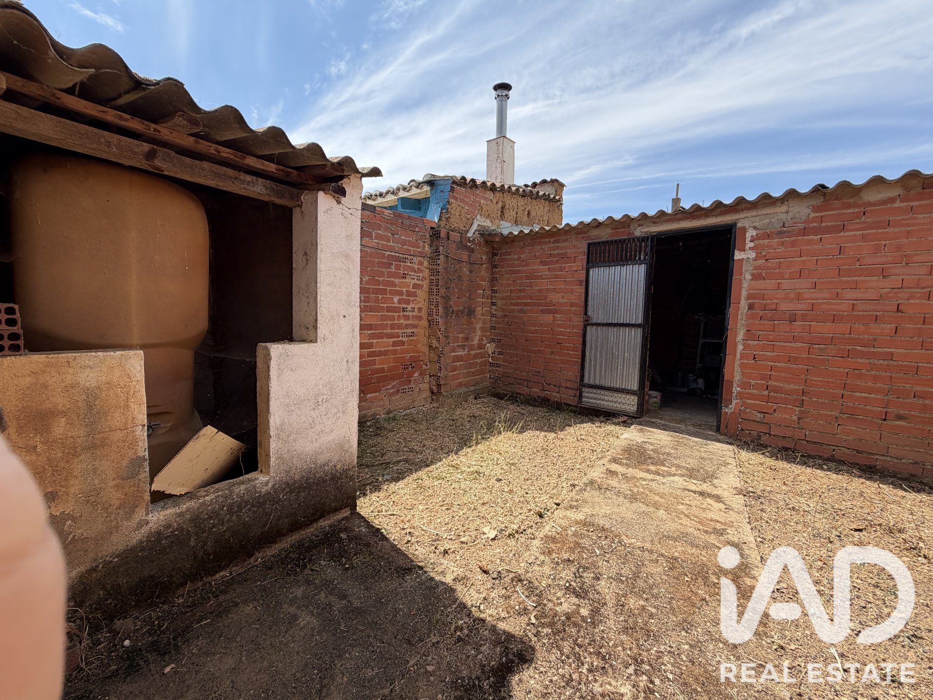 Villa en Villamañán, León, España 2 dormitorios, 110 m2 No. 195810